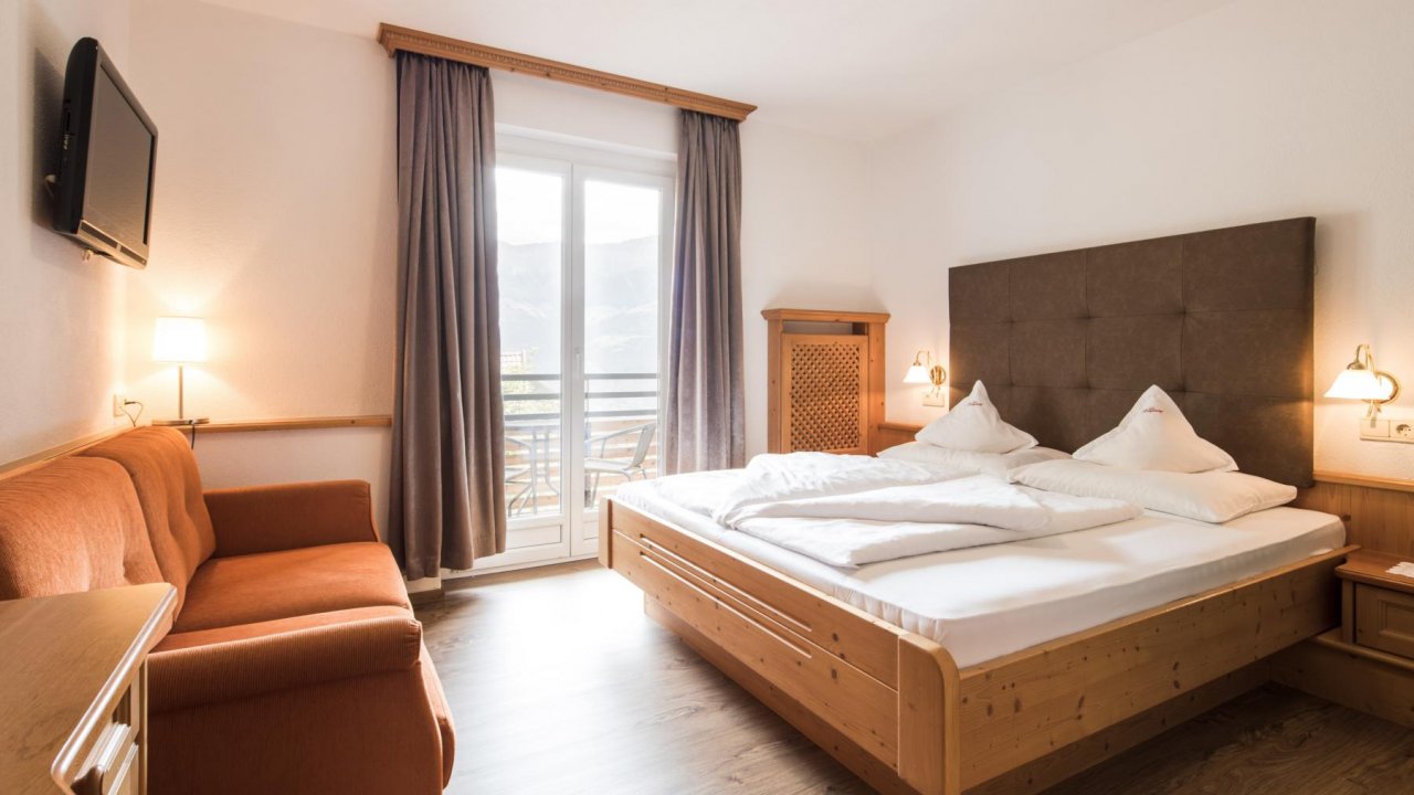 Doppelzimmer Auszeit - Wohlfühlen im Hotel Burgaunerhof Vinschgau